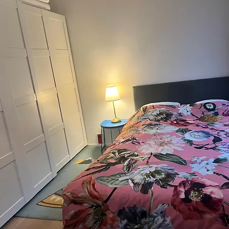 Luxury 2br, 2 Bath, Spacious Living With Open Kitchen, River View, Ideal For Long Stays, Parking, 10 Min To Center Apartament *